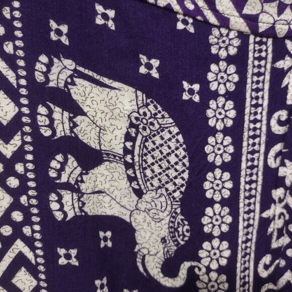 Purple Elephant Wrap Around cropped pant Size Medium Bohemian - Picture 8 of 8